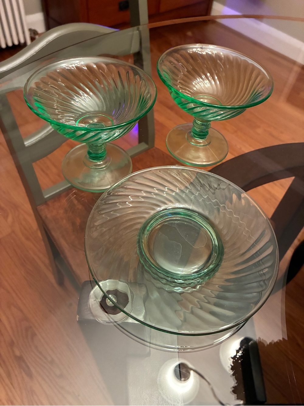 2 swirl pattern Depression Uranium cocktail glass/dessert cup & 1 matching plate